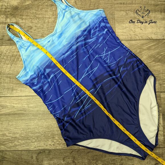 Aleumdr Cross Back One Piece Swimsuit Size L - Picture 5 of 6